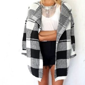 Checkered sweater/jacket
